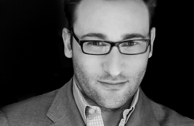 Simon Sinek headshot